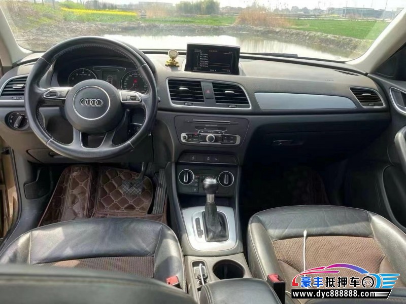 16年奥迪Q3轿车抵押车出售