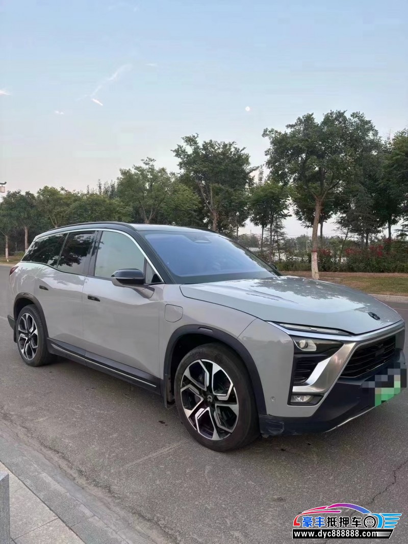 18年蔚来ES8轿车抵押车出售