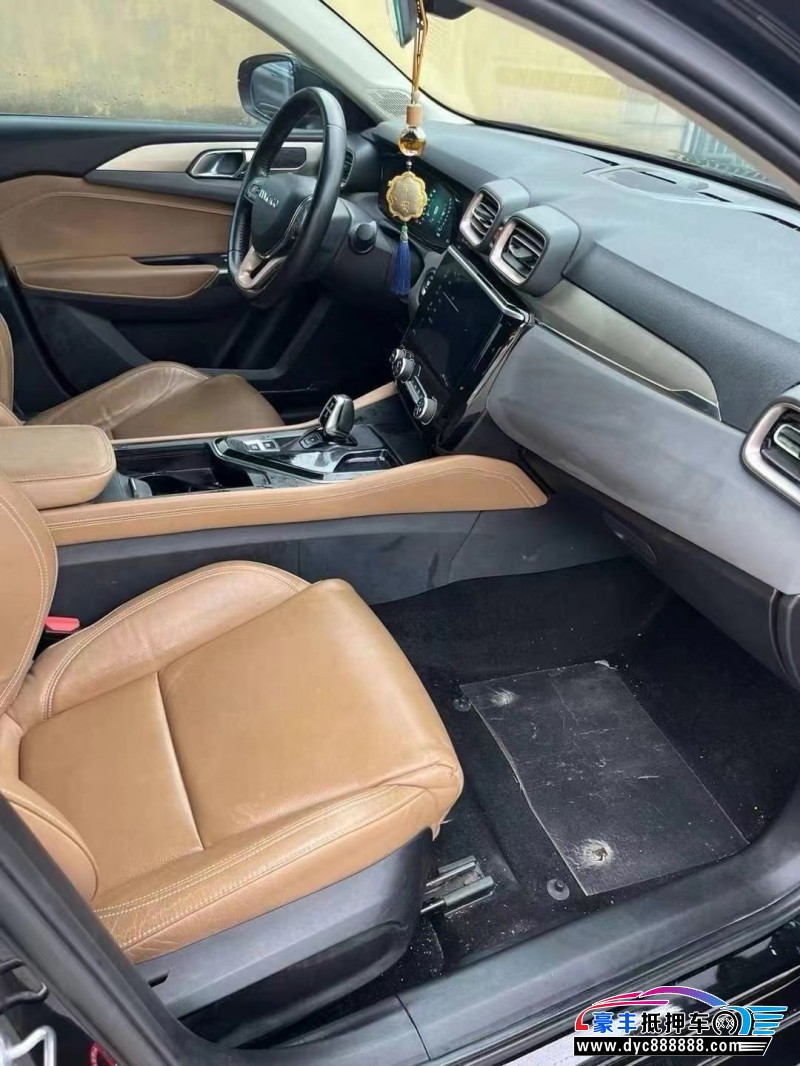 19年领克03轿车抵押车出售