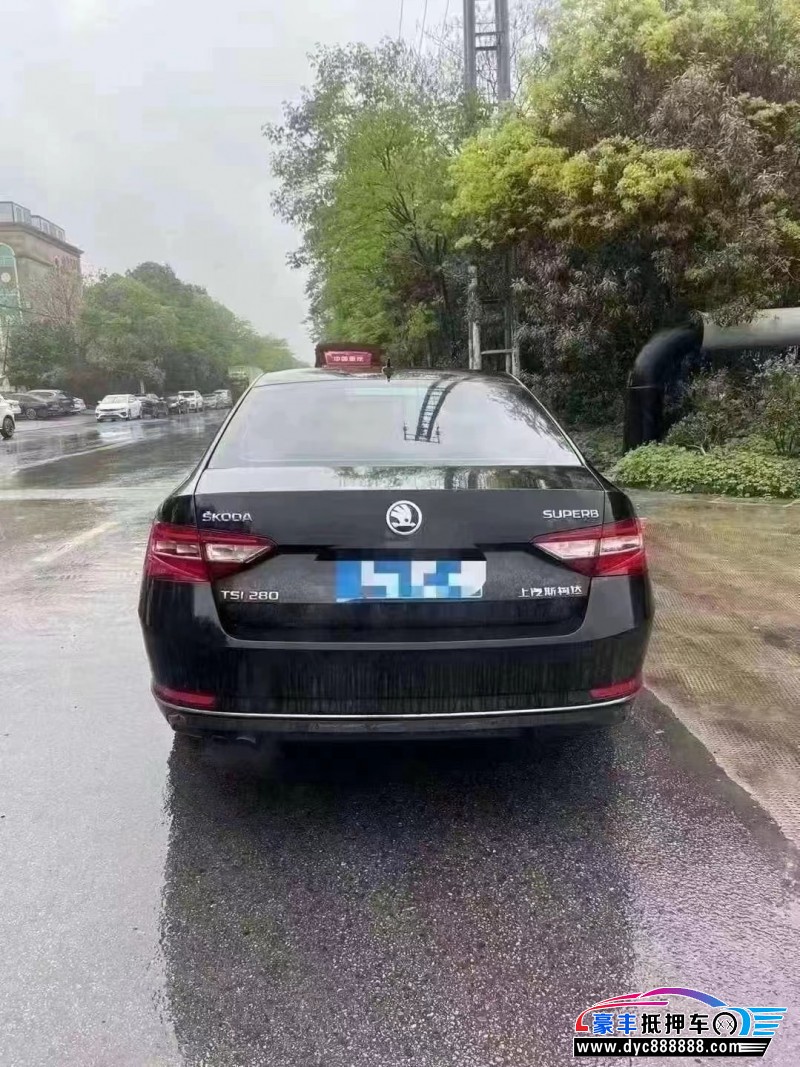 19年斯柯达速派轿车抵押车出售