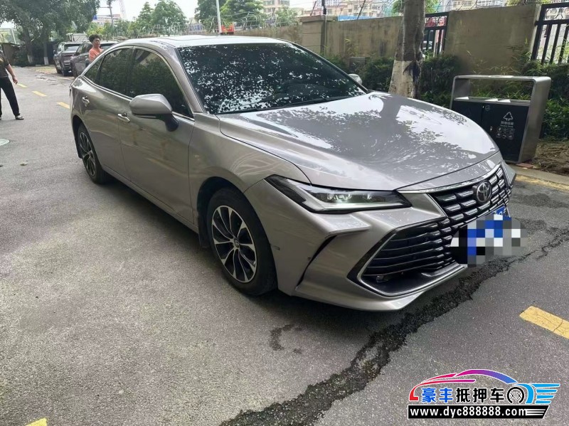 23年丰田亚洲龙轿车抵押车出售