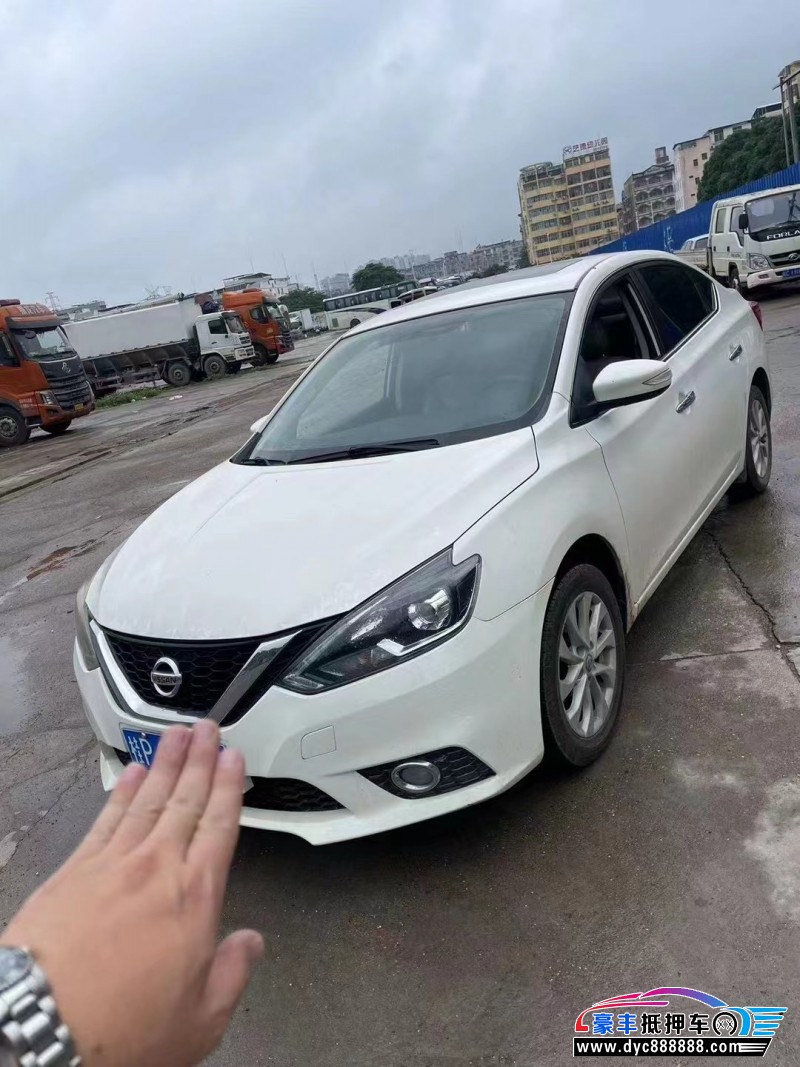 19年日产轩逸轿车抵押车出售