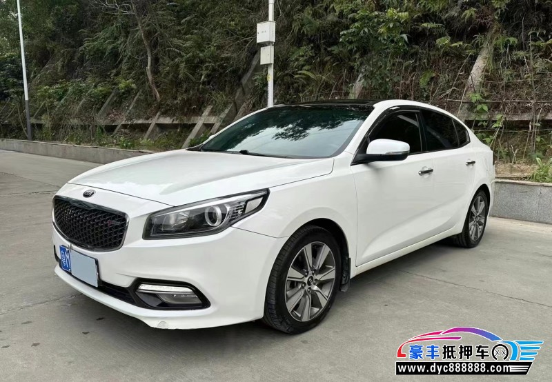 16年起亚K4轿车抵押车出售