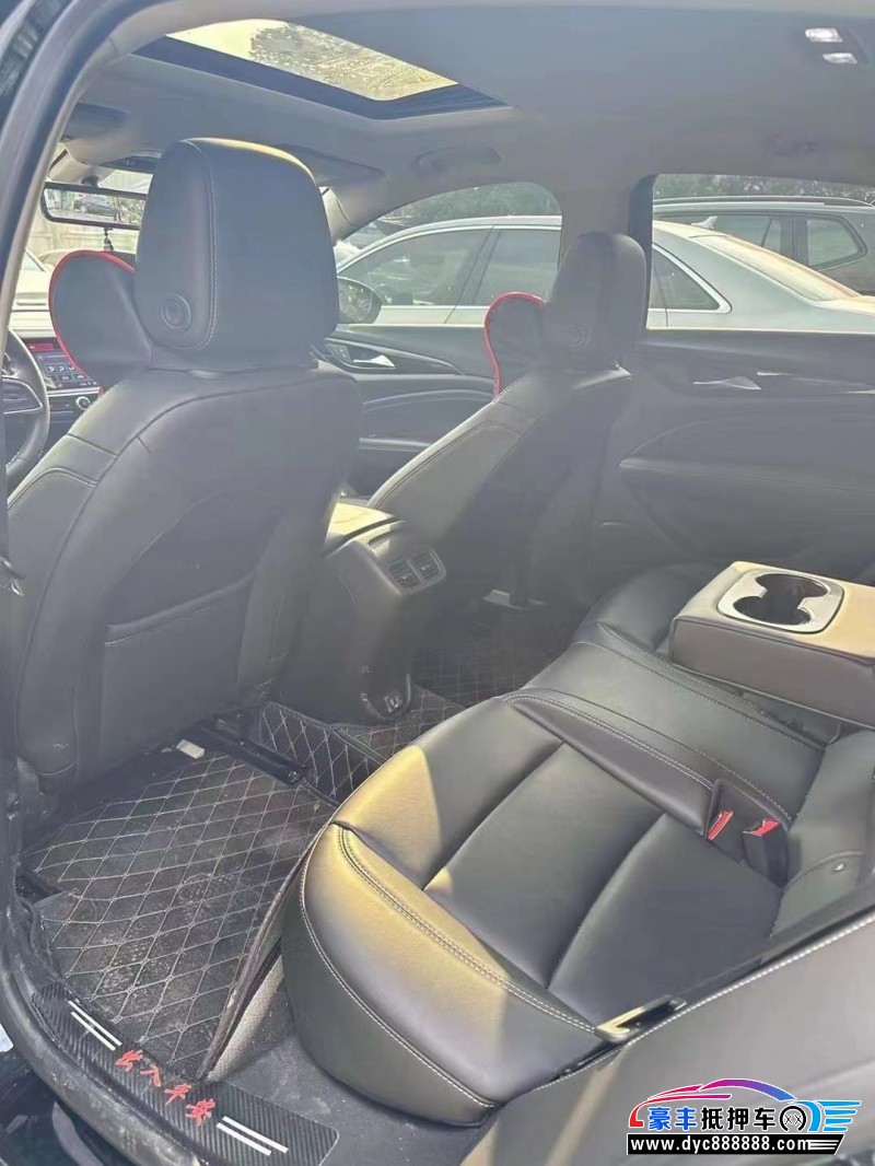 23年别克君威轿车抵押车出售