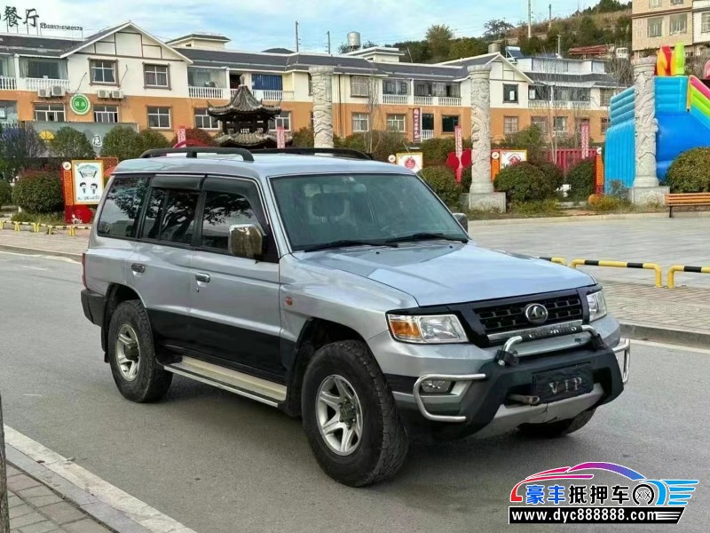 17年猎豹汽车Q6轿车抵押车出售