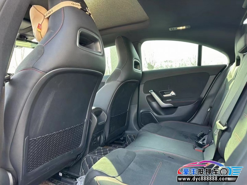 21年奔驰CLA轿车抵押车出售