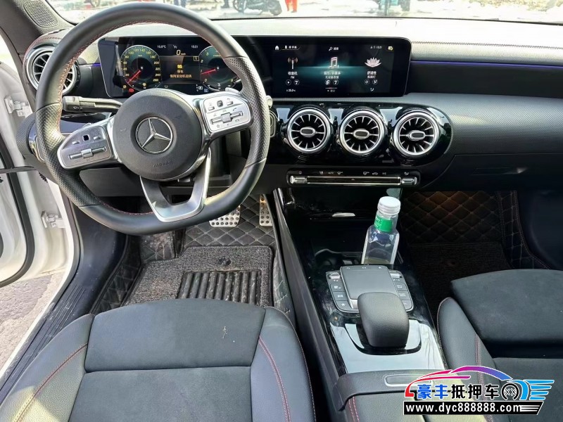 21年奔驰CLA轿车抵押车出售