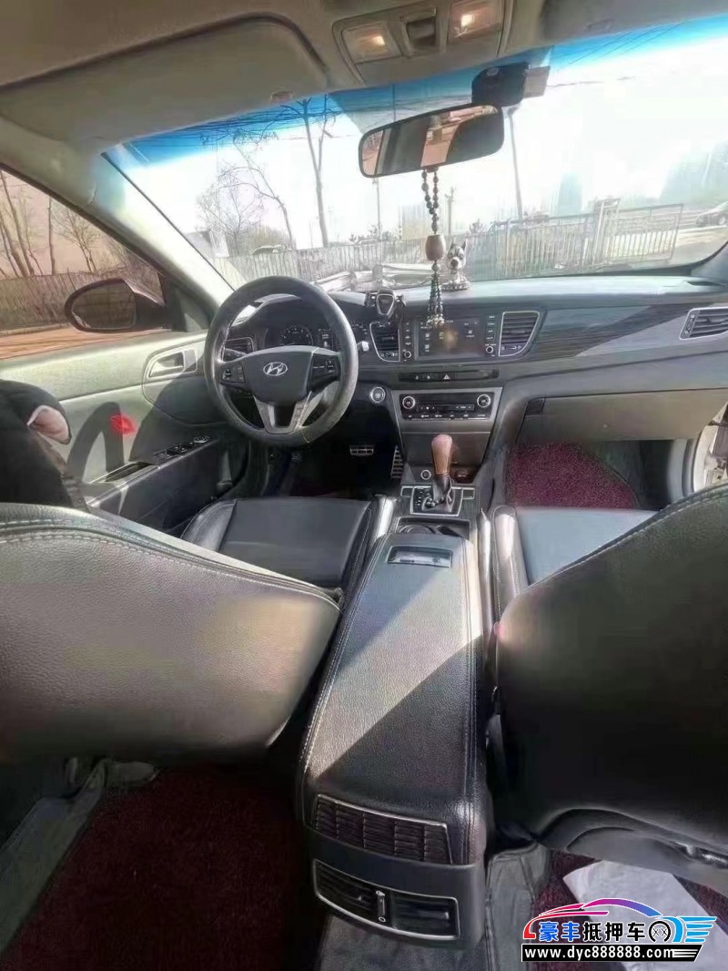 16年现代名图轿车抵押车出售