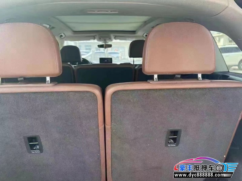 16年奥迪Q7轿车抵押车出售