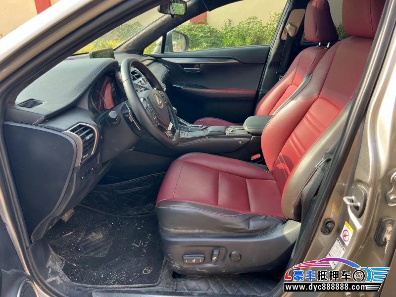 18年雷克萨斯NX轿车抵押车出售