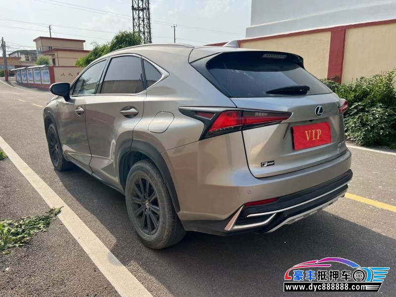 18年雷克萨斯NX轿车抵押车出售