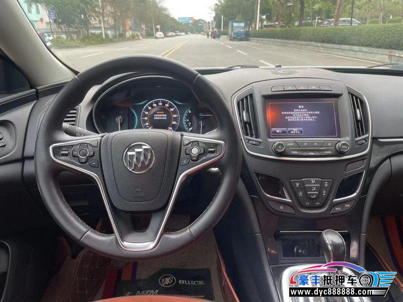 15年别克君威轿车抵押车出售