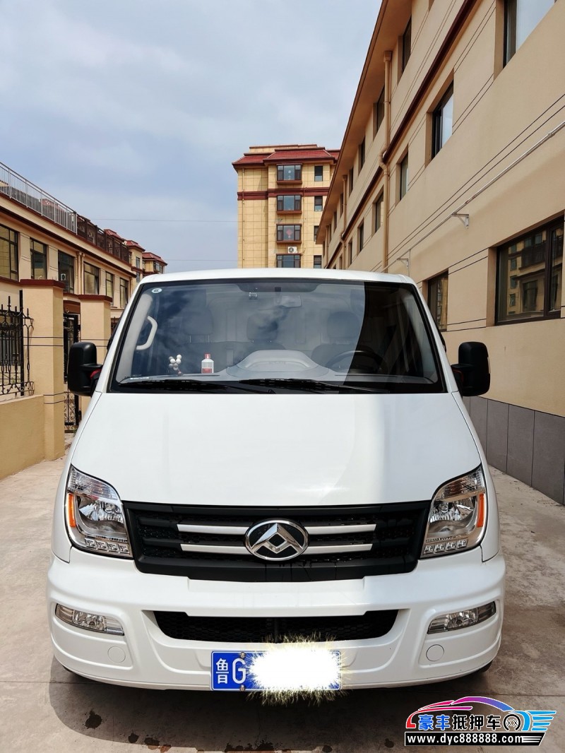 23年上汽大通V80轿车抵押车出售