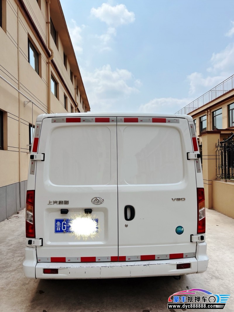 23年上汽大通V80轿车抵押车出售