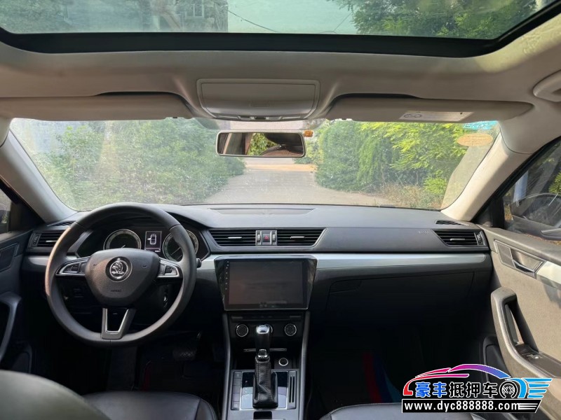 18年斯柯达速派轿车抵押车出售