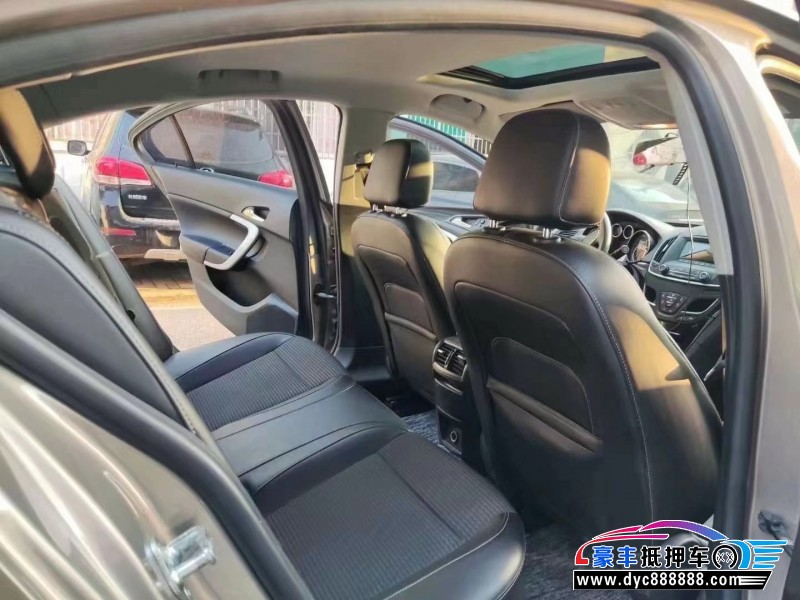 16年别克君威轿车抵押车出售