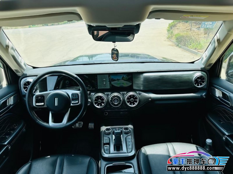 21年WEY坦克300轿车抵押车出售