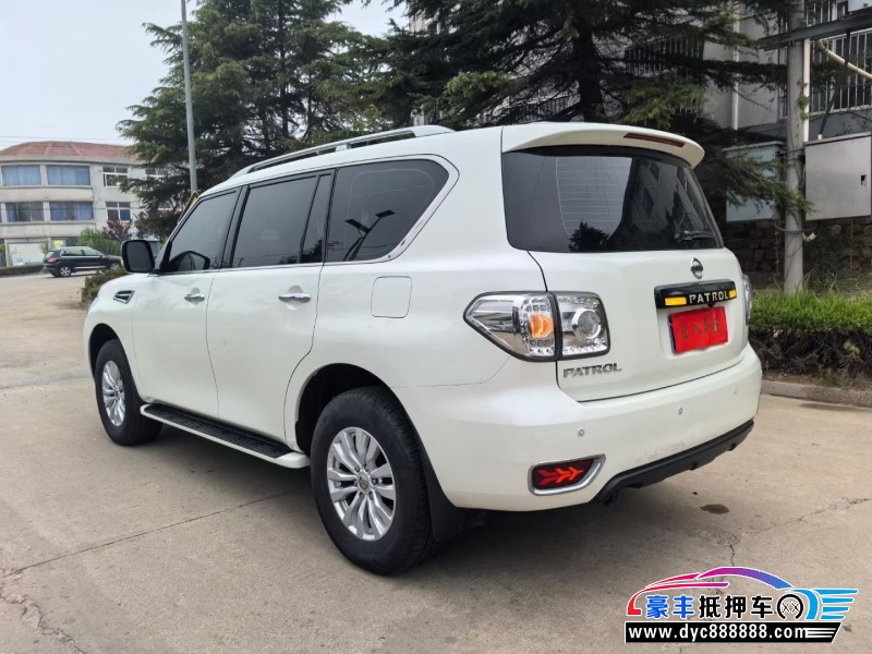 18年日产途乐轿车抵押车出售