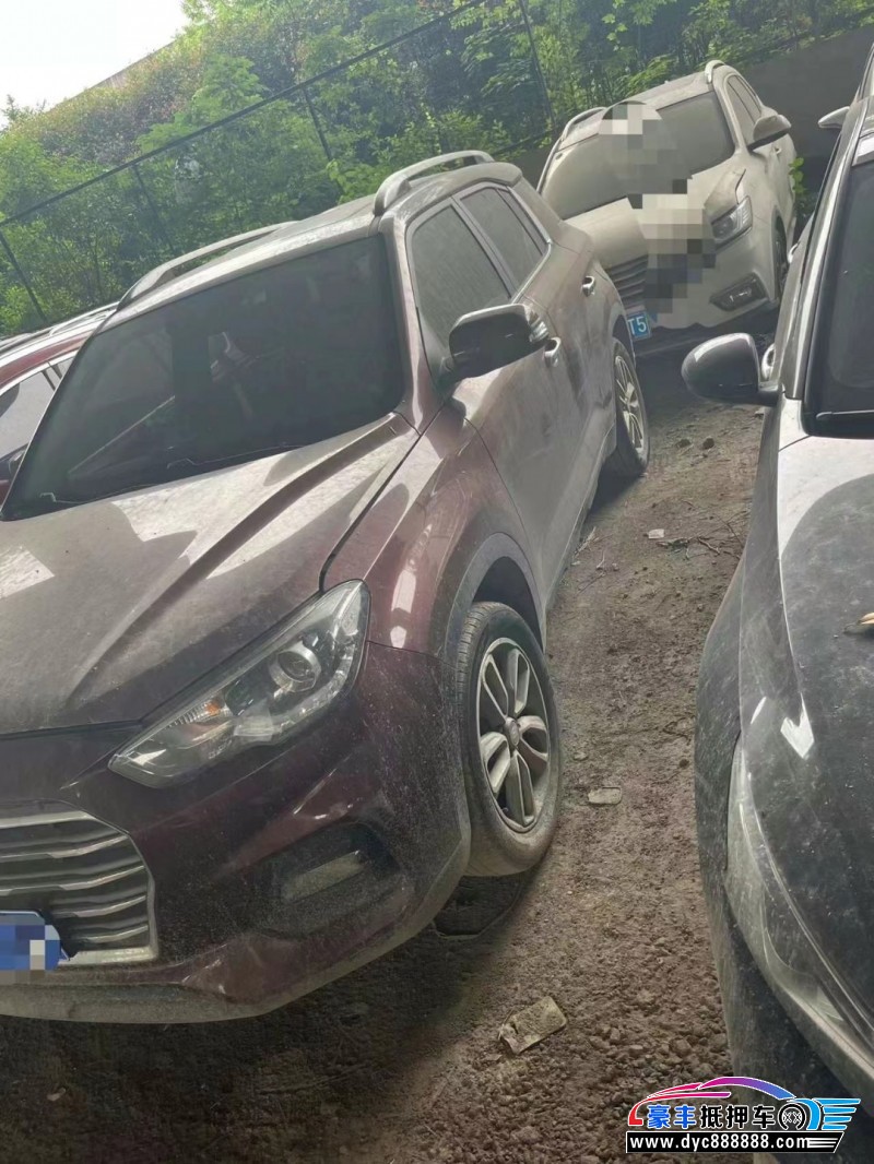 19年现代ix35轿车抵押车出售