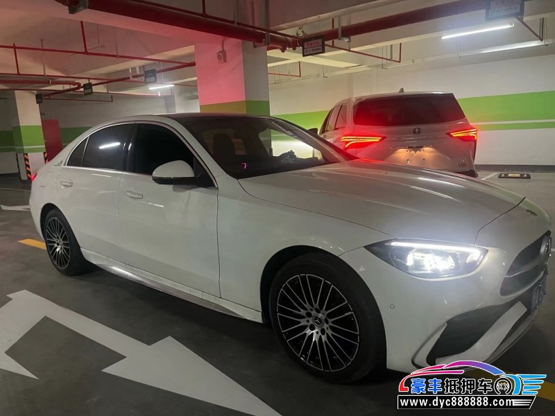 22年奔驰C轿车抵押车出售