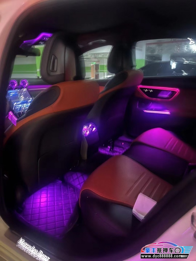 22年奔驰C轿车抵押车出售