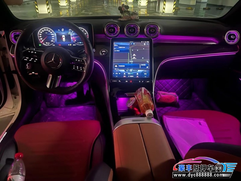 22年奔驰C轿车抵押车出售