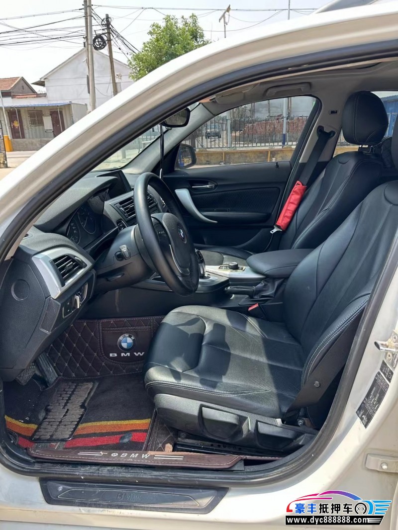 13年宝马1系轿车抵押车出售
