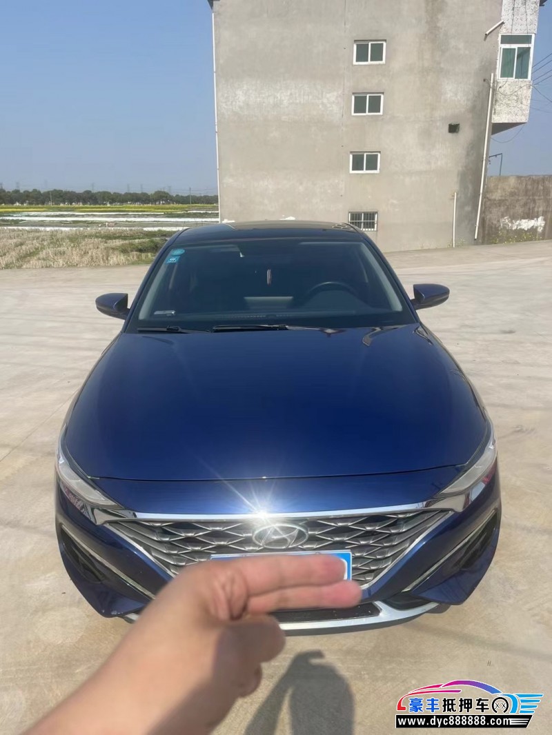 20年现代菲斯塔轿车抵押车出售