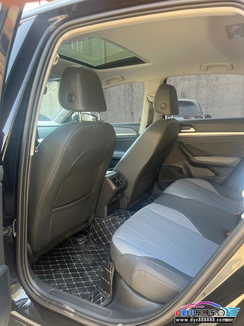 22年大众朗逸轿车抵押车出售