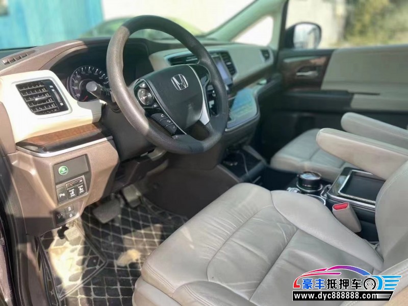 18年本田奥德赛轿车抵押车出售