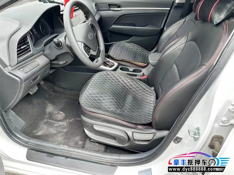 22年现代领动轿车抵押车出售