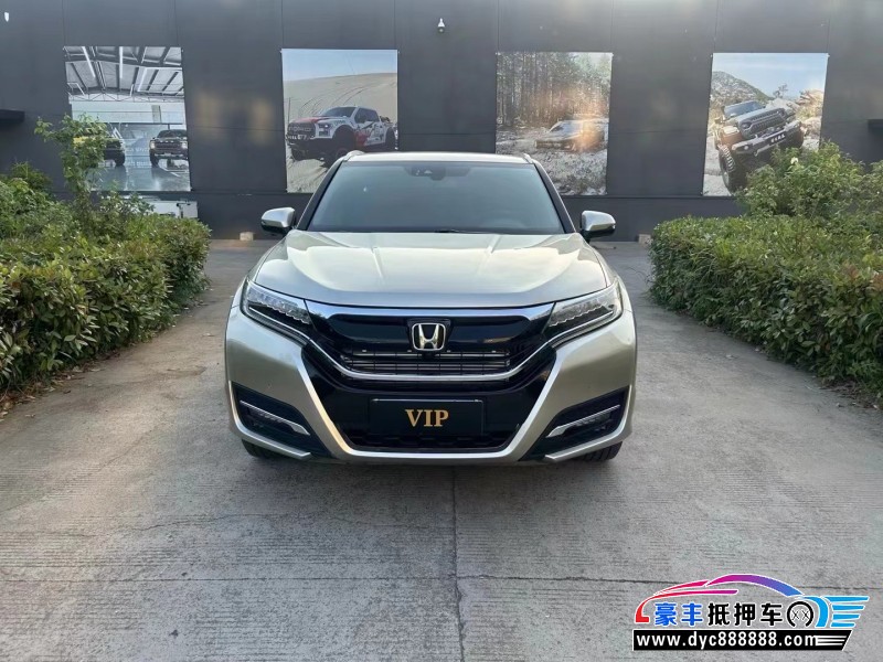 17年本田UR-V轿车抵押车出售