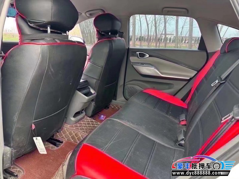 22年宝骏RC5轿车抵押车出售