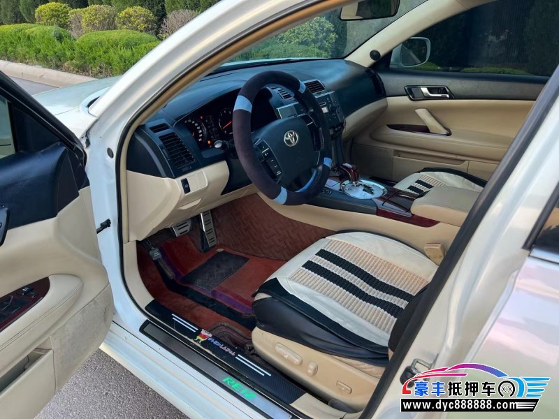 09年丰田锐志轿车抵押车出售