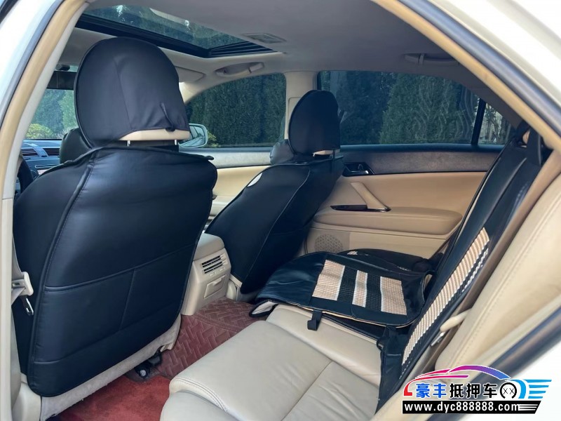 09年丰田锐志轿车抵押车出售