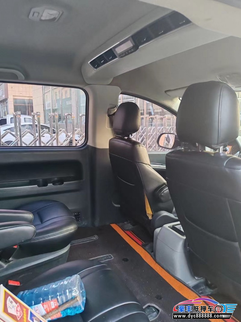 18年江淮瑞风M4轿车抵押车出售