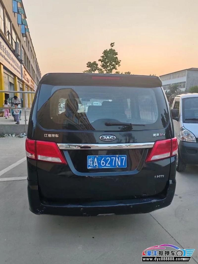18年江淮瑞风M4轿车抵押车出售