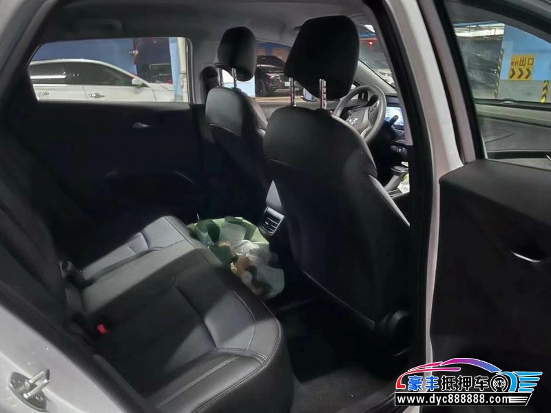 24年别克微蓝轿车抵押车出售