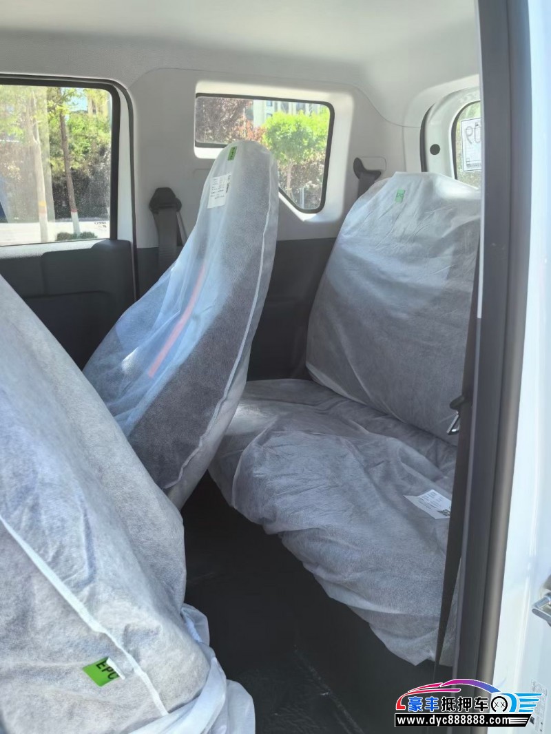 24年吉利熊猫轿车抵押车出售