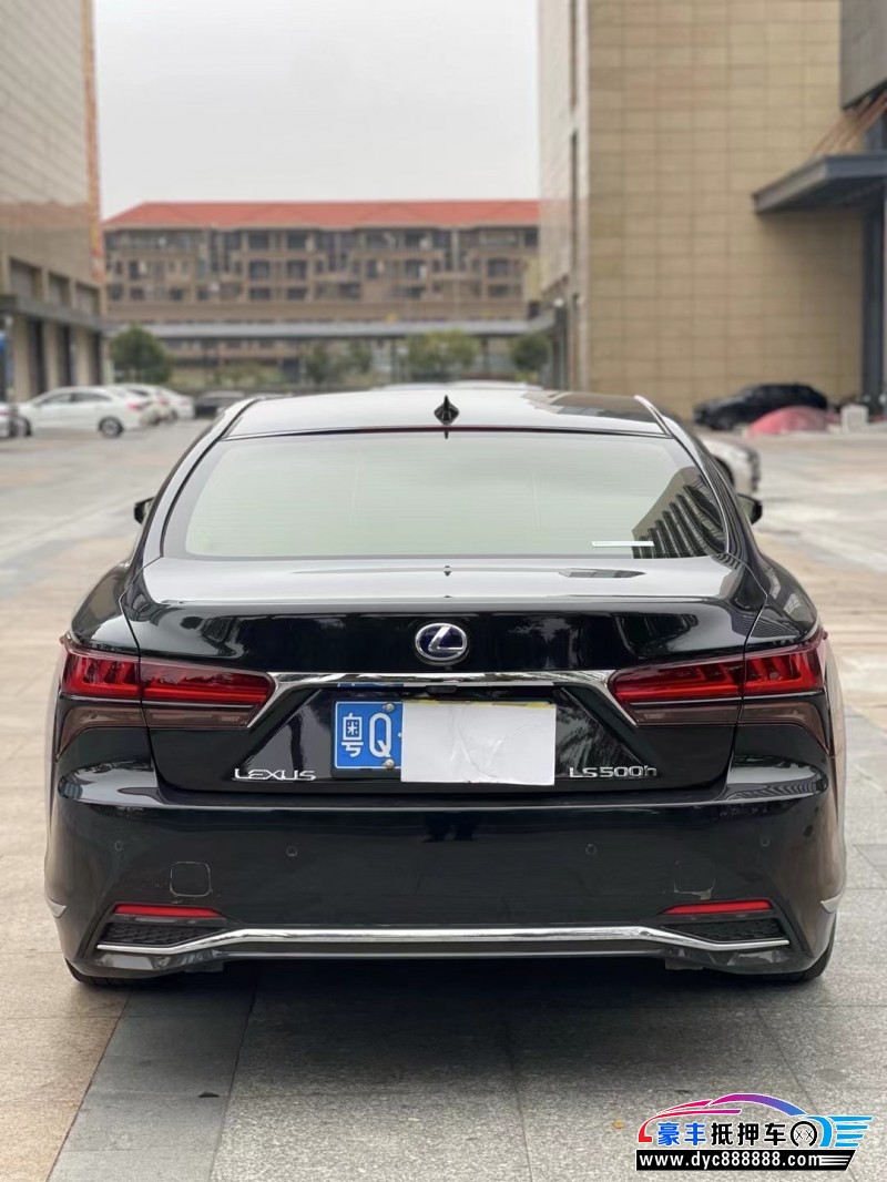 21年雷克萨斯LS轿车抵押车出售