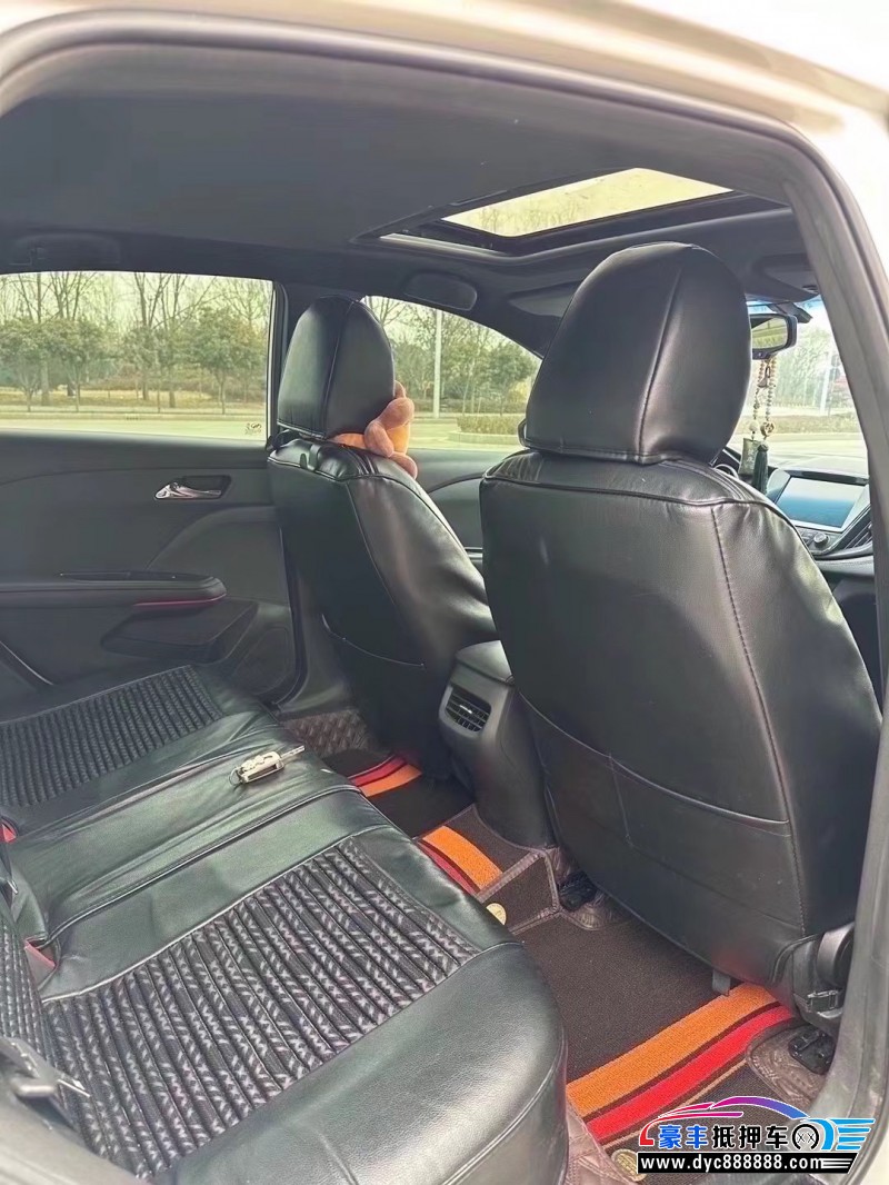 20年雪佛兰科鲁泽轿车抵押车出售