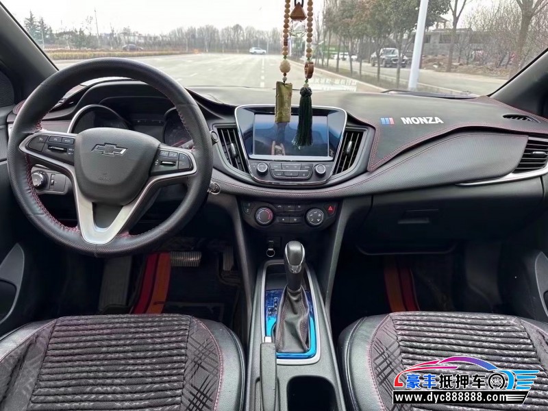 20年雪佛兰科鲁泽轿车抵押车出售