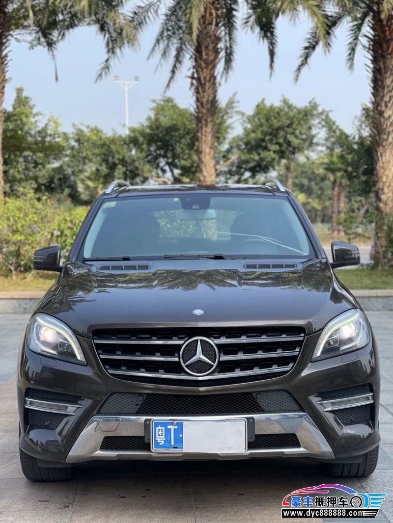 15年奔驰ML轿车抵押车出售