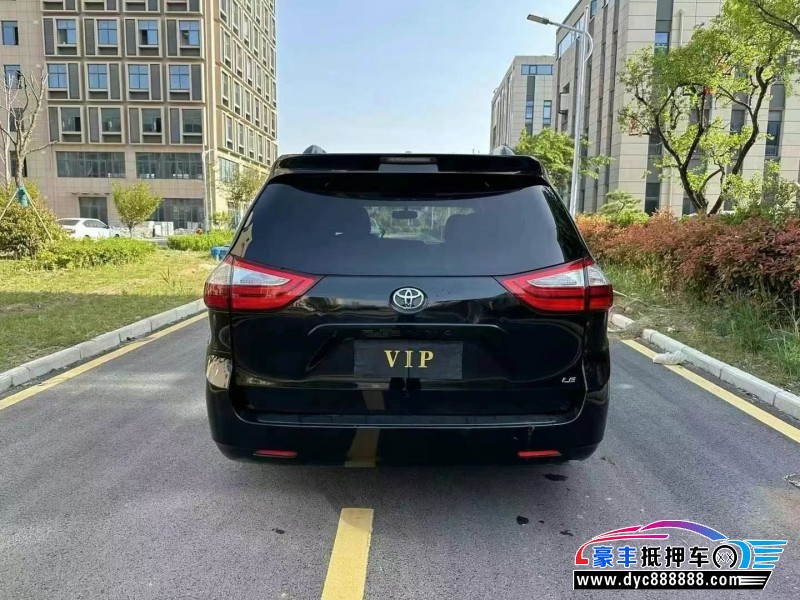 16年丰田塞纳MPV抵押车出售