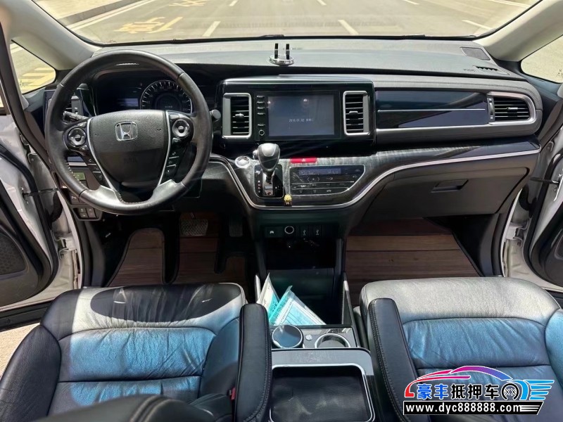 19年本田艾力绅轿车抵押车出售