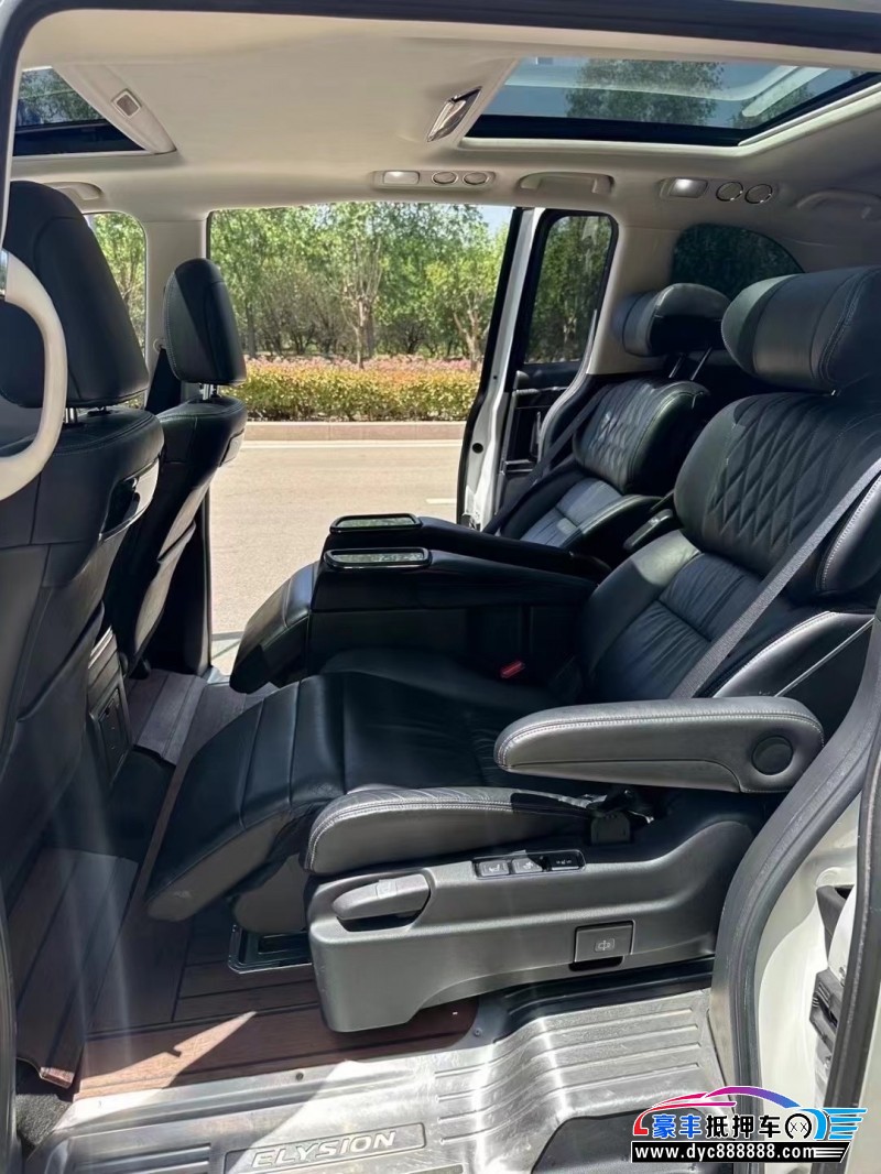 19年本田艾力绅轿车抵押车出售