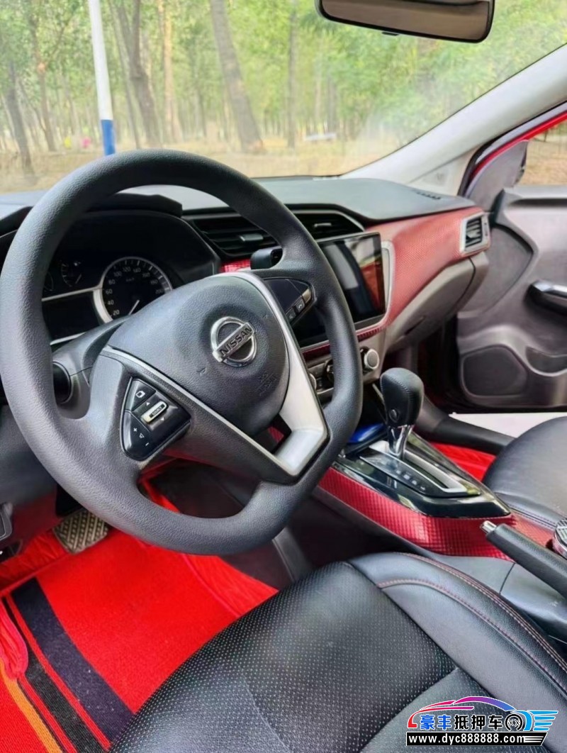 17年日产LANNIA 蓝鸟轿车抵押车出售