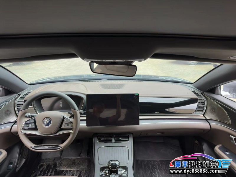 23年比亚迪汉轿车抵押车出售