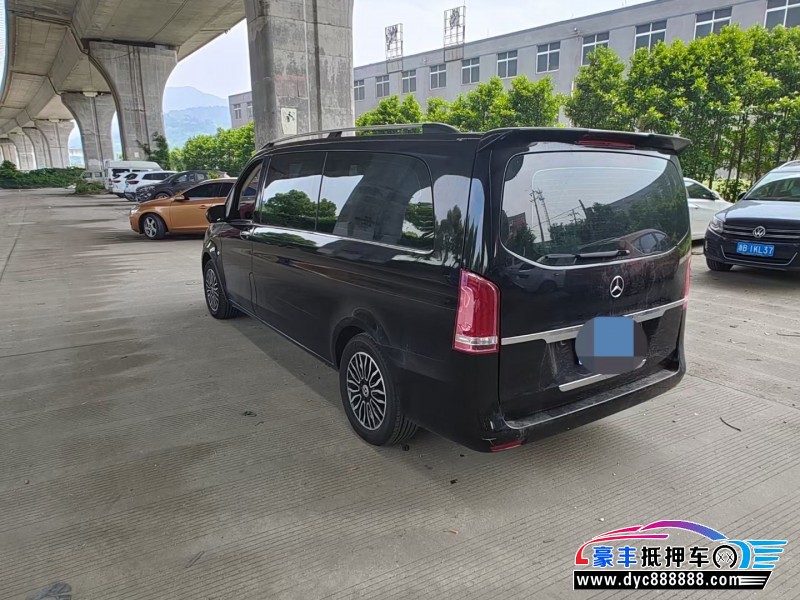 20年奔驰威霆轿车抵押车出售