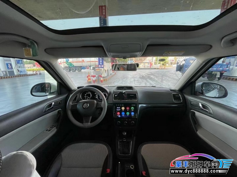 17年斯柯达野帝轿车抵押车出售